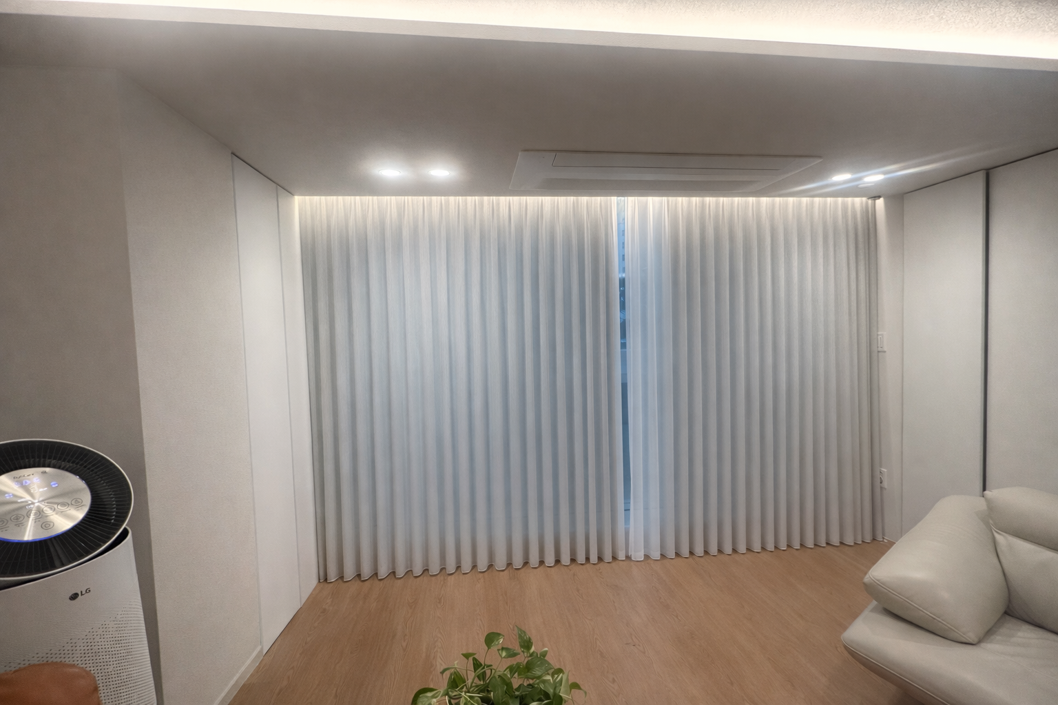 모던 거실 커튼